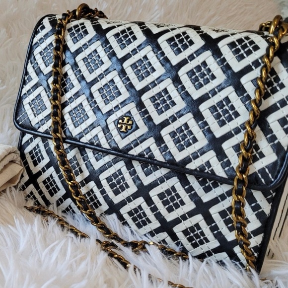 Tory Burch Robinson Convertible Crossbody Shoul - Picture 1 of 5